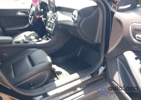 2019 Mercedes-Benz Gla 250 4Matic из США, поврежденный, VIN WDCTG4GB1KJ544165